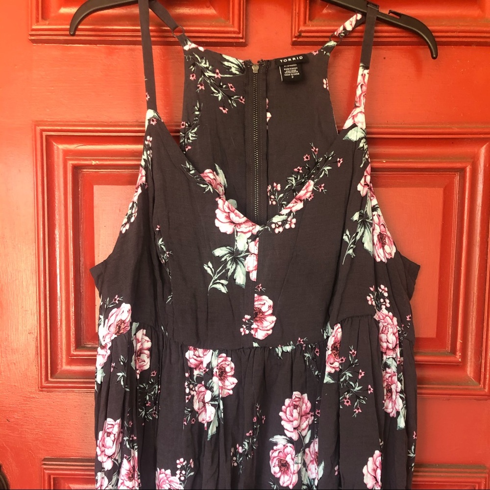 Summer grey top floral